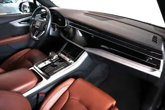 Audi Q7, 3.0, 210 kW, дизель, автомат, полный привод