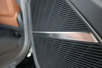 Audi Q7, 3.0, 210 kW, дизель, автомат, полный привод