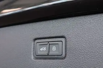 Audi Q7, 3.0, 210 kW, дизель, автомат, полный привод