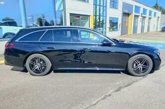 Mercedes-Benz E 300, 2.0, 230 kW, подключаемый гибрид, автомат, задний привод