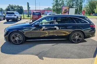 Mercedes-Benz E 300, 2.0, 230 kW, подключаемый гибрид, автомат, задний привод