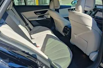 Mercedes-Benz E 300, 2.0, 230 kW, подключаемый гибрид, автомат, задний привод