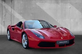 Ferrari 488, 3.9, 492 kW, bensiin, automaat, tagavedu