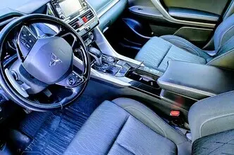 Mitsubishi Eclipse Cross, 1.5, 120 kW, бензин, автомат, полный привод