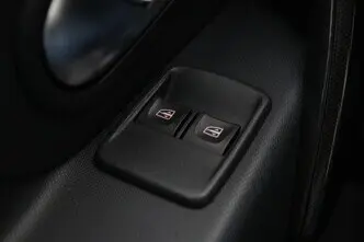 Dacia Sandero, 1.0, 54 kW, бензин, механическая, передний привод