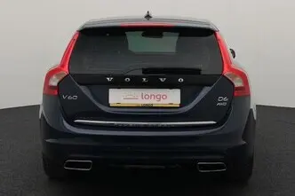 Volvo V60, 2.4, 158 kW, plug-in hybrid, automatic, four-wheel drive