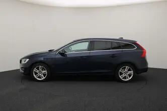 Volvo V60, 2.4, 158 kW, plug-in hybrid, automatic, four-wheel drive