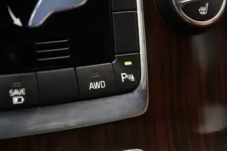 Volvo V60, 2.4, 158 kW, plug-in hybrid, automatic, four-wheel drive