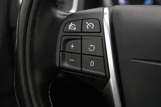 Volvo V60, 2.4, 158 kW, plug-in hybrid, automatic, four-wheel drive