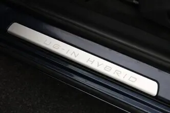 Volvo V60, 2.4, 158 kW, plug-in hybrid, automatic, four-wheel drive