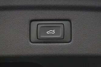 Audi A5, 2.0, 140 kW, гибрид, автомат, передний привод