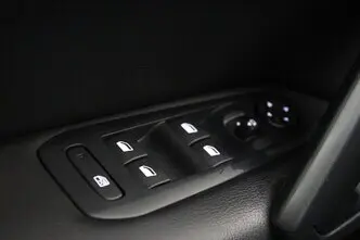 Peugeot 308, 1.6, 88 kW, дизель, механическая, передний привод
