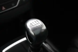 Peugeot 308, 1.6, 88 kW, дизель, механическая, передний привод