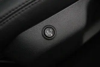 Peugeot 308, 1.6, 88 kW, дизель, механическая, передний привод