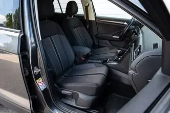 Volkswagen T-Roc, 2.0, 110 kW, diesel, automatic, front-wheel drive