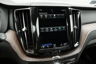 Volvo XC60, 2.0, 145 kW, diesel, automatic, four-wheel drive
