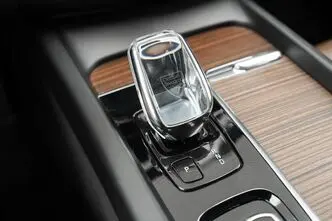 Volvo XC60, 2.0, 145 kW, diesel, automatic, four-wheel drive