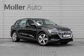 Audi e-tron, 300 kW, электричество, автомат, полный привод