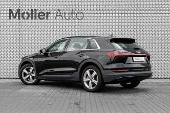 Audi e-tron, 300 kW, электричество, автомат, полный привод