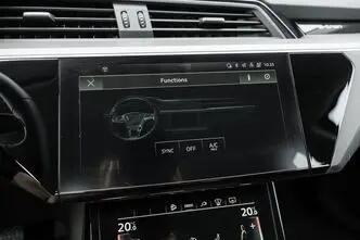 Audi e-tron, 300 kW, электричество, автомат, полный привод