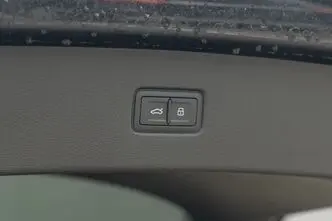 Audi Q7, 3.0, 210 kW, дизель, автомат, полный привод