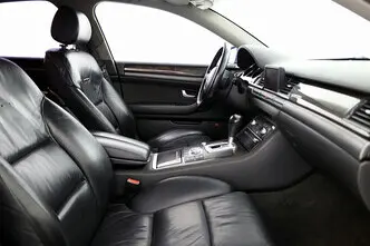 Audi A8, 3.9, 274 kW, diesel, automatic, four-wheel drive