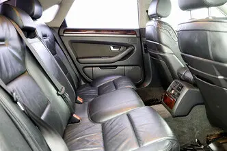 Audi A8, 3.9, 274 kW, diesel, automatic, four-wheel drive