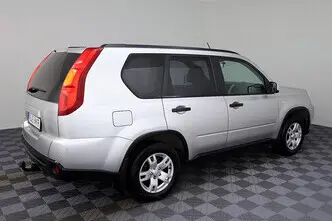Nissan X-Trail, 2.0, 104 kW, petrol, manual, four-wheel drive
