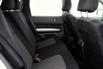 Nissan X-Trail, 2.0, 104 kW, petrol, manual, four-wheel drive