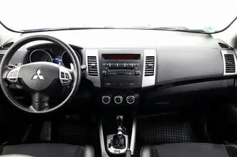 Mitsubishi Outlander, 2.2, 156 kW, diesel, automatic, four-wheel drive