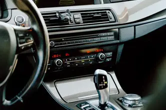 BMW 520, 2.0, 135 kW, дизель, автомат, полный привод