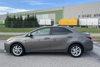Toyota Corolla, 1.6, 97 kW, бензин, механическая, передний привод