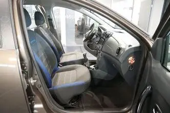 Dacia Sandero, 1.0, 74 kW, бензин, механическая, передний привод