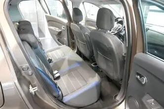 Dacia Sandero, 1.0, 74 kW, бензин, механическая, передний привод