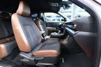 Mazda MX-30, 81 kW, электричество, автомат, передний привод