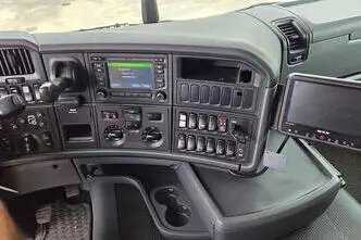 Scania G450 6X2*4 HMF 2120, 331 kW, дизель, автомат