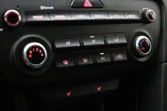 Kia Sportage, 1.6, 100 kW, дизель, механическая, полный привод