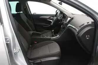 Opel Insignia, 1.6, 100 kW, дизель, механическая, передний привод