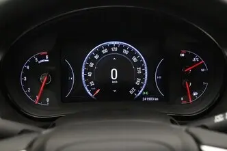 Opel Insignia, 1.6, 100 kW, дизель, механическая, передний привод