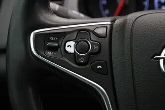 Opel Insignia, 1.6, 100 kW, дизель, механическая, передний привод