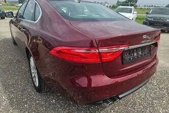 Jaguar XF, 2.0, 132 kW, дизель, автомат, задний привод