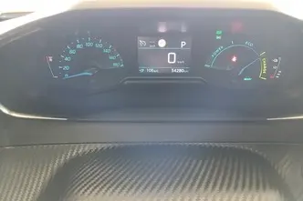 Peugeot e-2008, электричество, автомат, передний привод