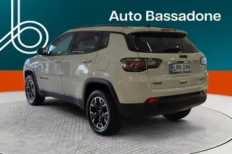 Jeep Compass, 1.3, 176 kW, подключаемый гибрид, автомат, полный привод