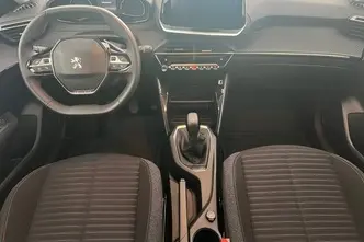 Peugeot 208, 1.2, 55 kW, бензин, механическая, передний привод