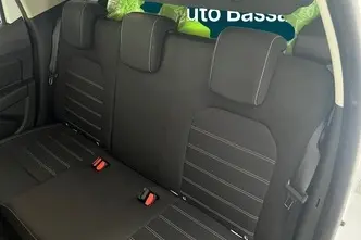 Dacia Duster, 1.3, 96 kW, бензин, механическая, передний привод
