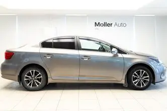 Toyota Avensis, 1.8, 106 kW, бензин, механическая