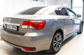 Toyota Avensis, 1.8, 106 kW, бензин, механическая