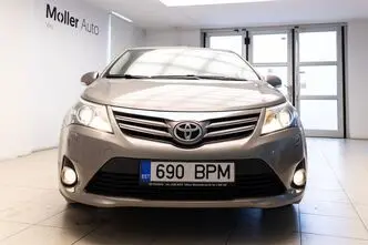 Toyota Avensis, 1.8, 106 kW, бензин, механическая