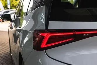 Cupra Born, 150 kW, электричество, автомат, задний привод