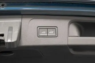 Volkswagen Passat, 2.0, 140 kW, petrol, automatic, front-wheel drive